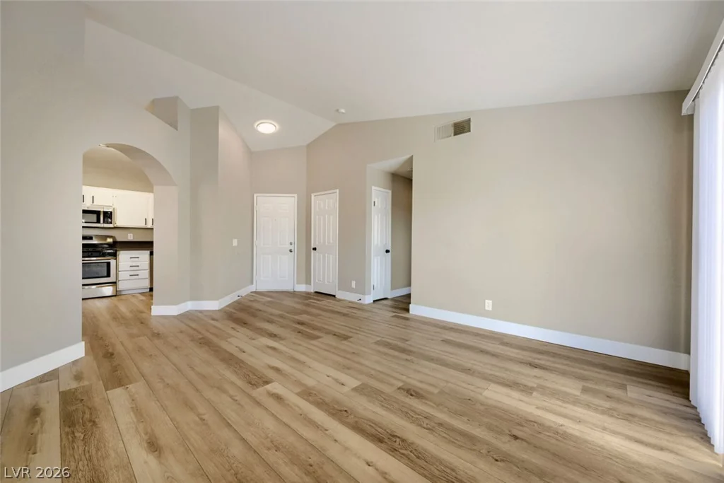4707 Checker, North Las Vegas, NV 89031