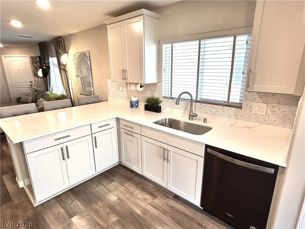 6594 Secret Grove, Las Vegas, NV 89130