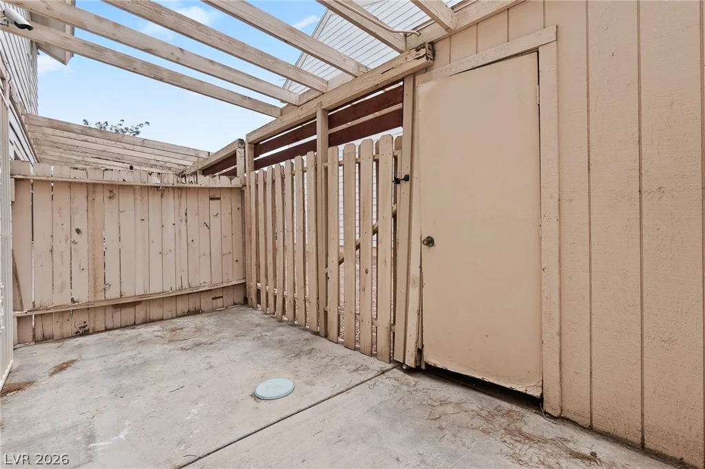 4770 Topaz, Las Vegas, NV 89121
