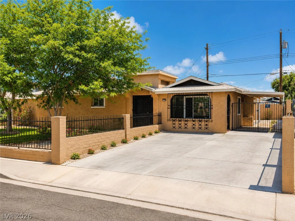 5108 Wilbur, Las Vegas, NV 89119