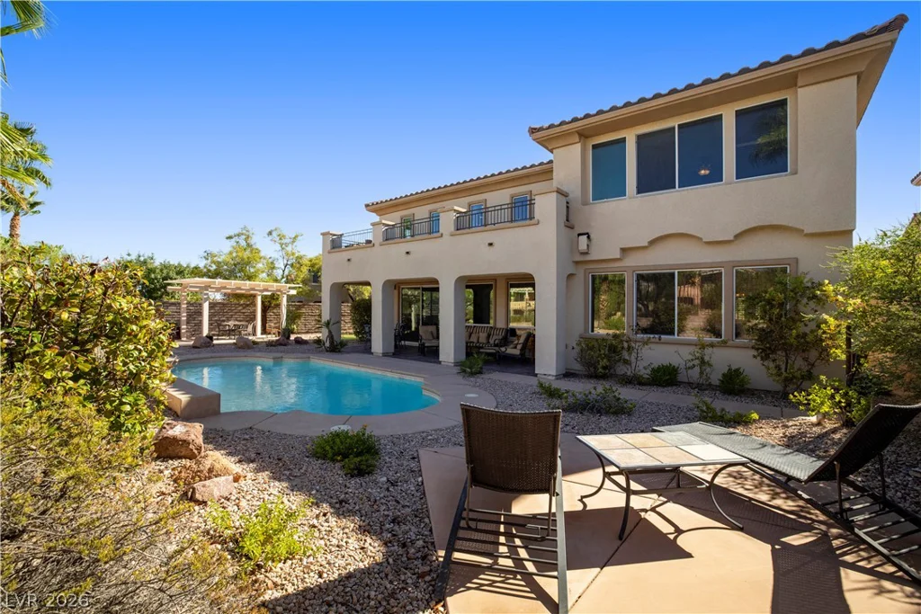 926 Loma Bonita, Las Vegas, NV 89138
