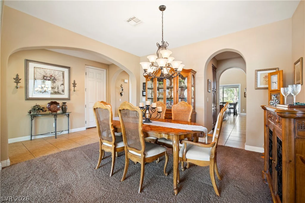 926 Loma Bonita, Las Vegas, NV 89138