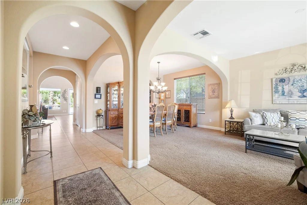 926 Loma Bonita, Las Vegas, NV 89138