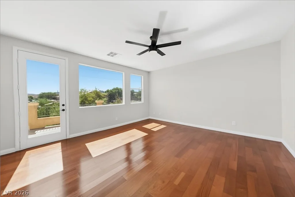 8583 Benidorm, Las Vegas, NV 89178