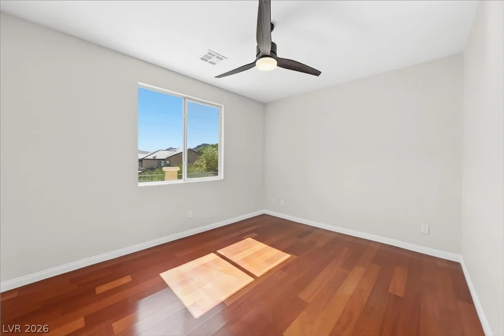 8583 Benidorm, Las Vegas, NV 89178