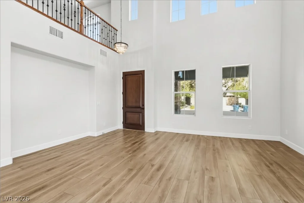 8583 Benidorm, Las Vegas, NV 89178