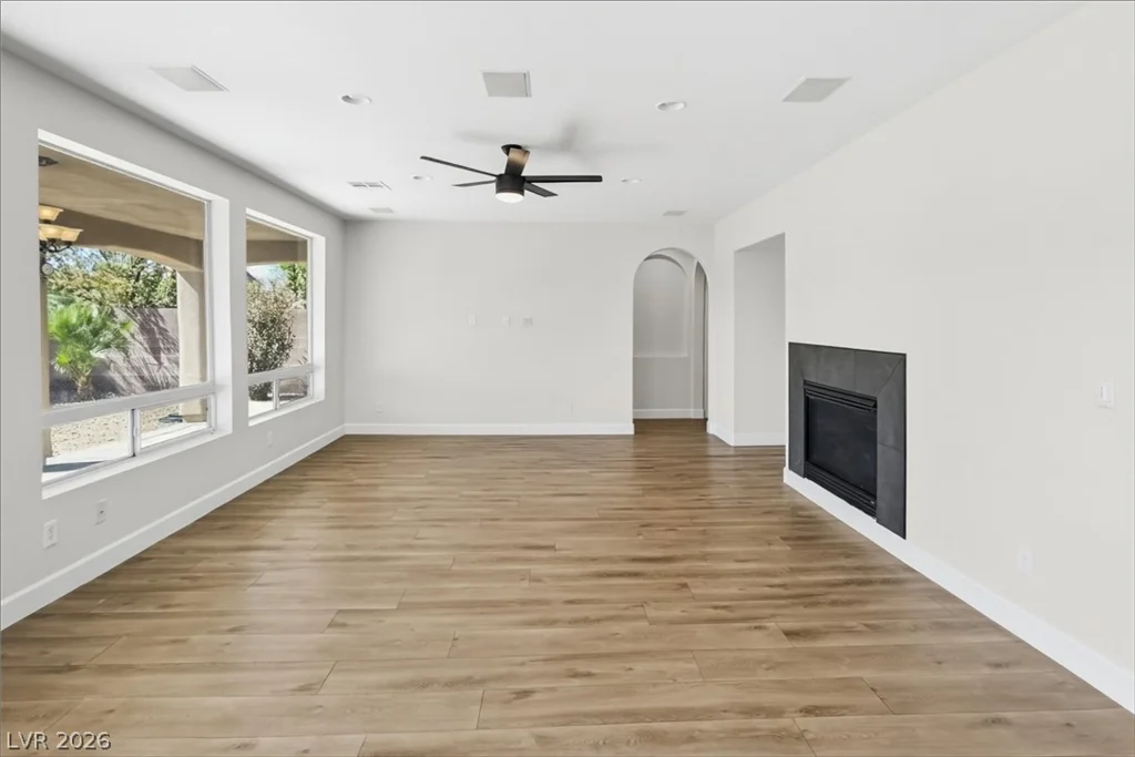 8583 Benidorm, Las Vegas, NV 89178