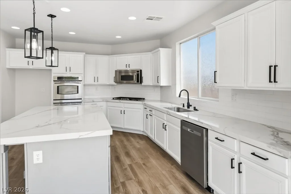 8583 Benidorm, Las Vegas, NV 89178