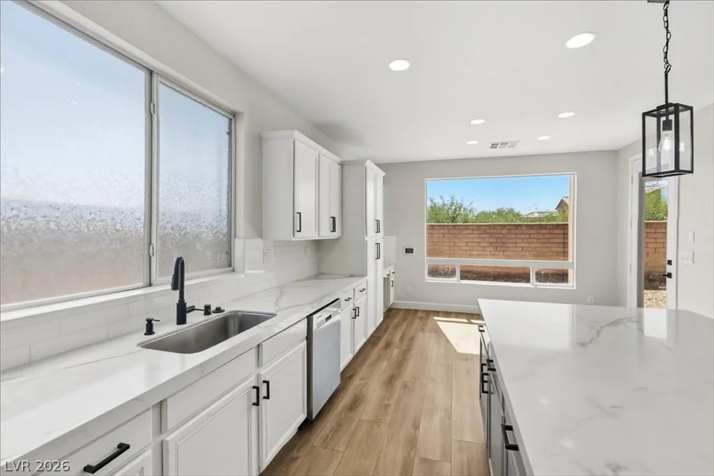 8583 Benidorm, Las Vegas, NV 89178