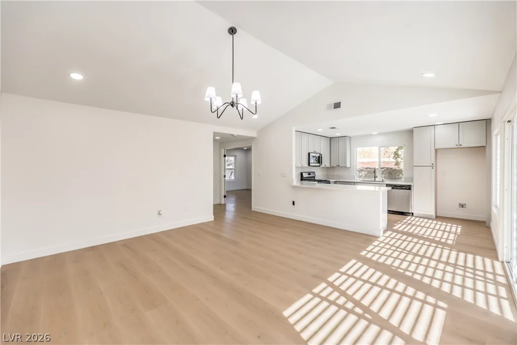 3939 Cedaredge, Las Vegas, NV 89120