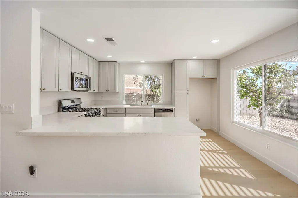 3939 Cedaredge, Las Vegas, NV 89120