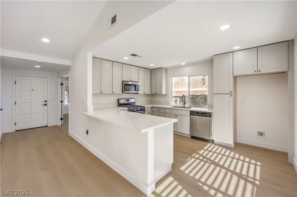 3939 Cedaredge, Las Vegas, NV 89120