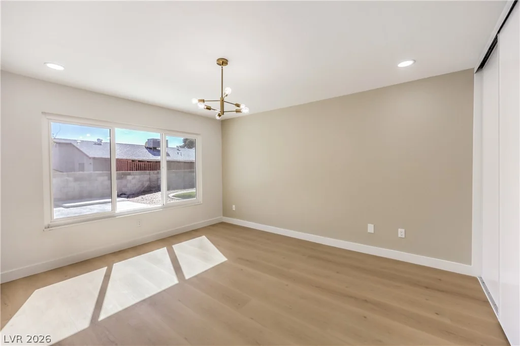 3939 Cedaredge, Las Vegas, NV 89120