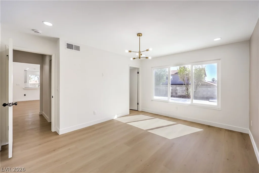 3939 Cedaredge, Las Vegas, NV 89120