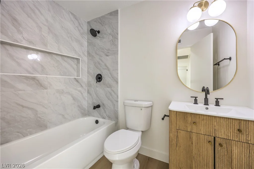 3939 Cedaredge, Las Vegas, NV 89120