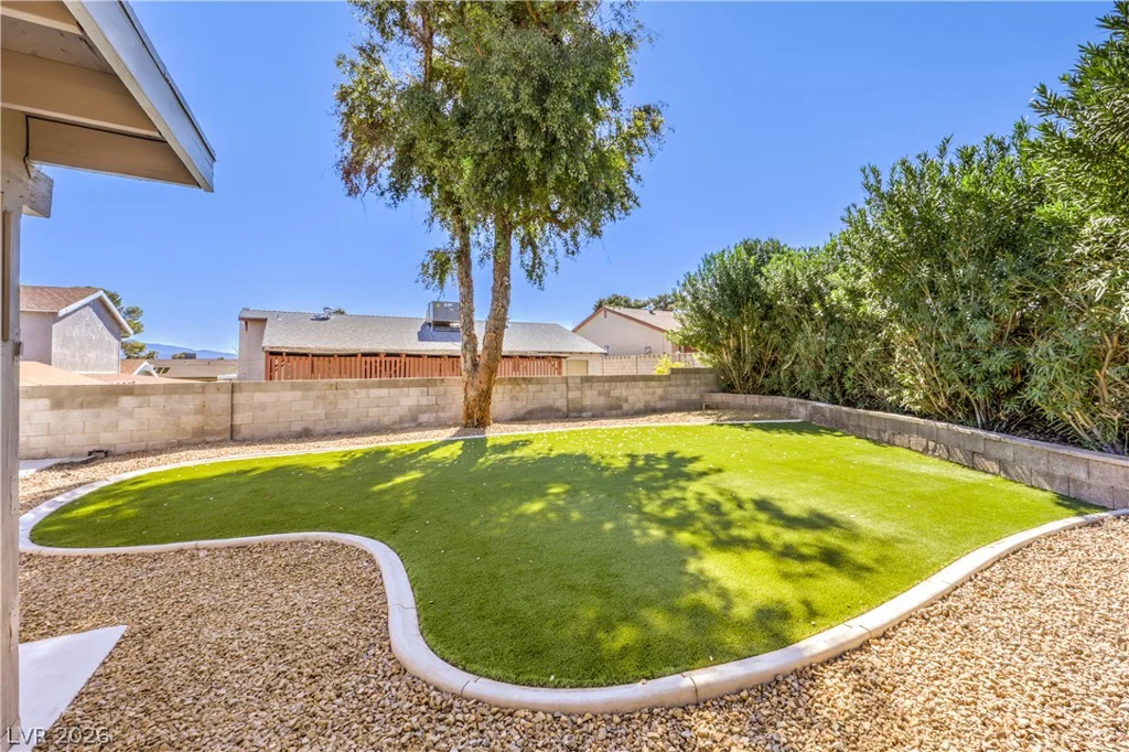 3939 Cedaredge, Las Vegas, NV 89120