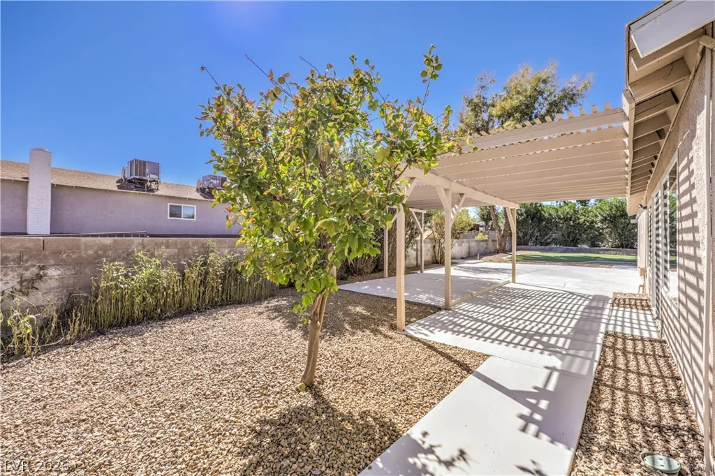 3939 Cedaredge, Las Vegas, NV 89120
