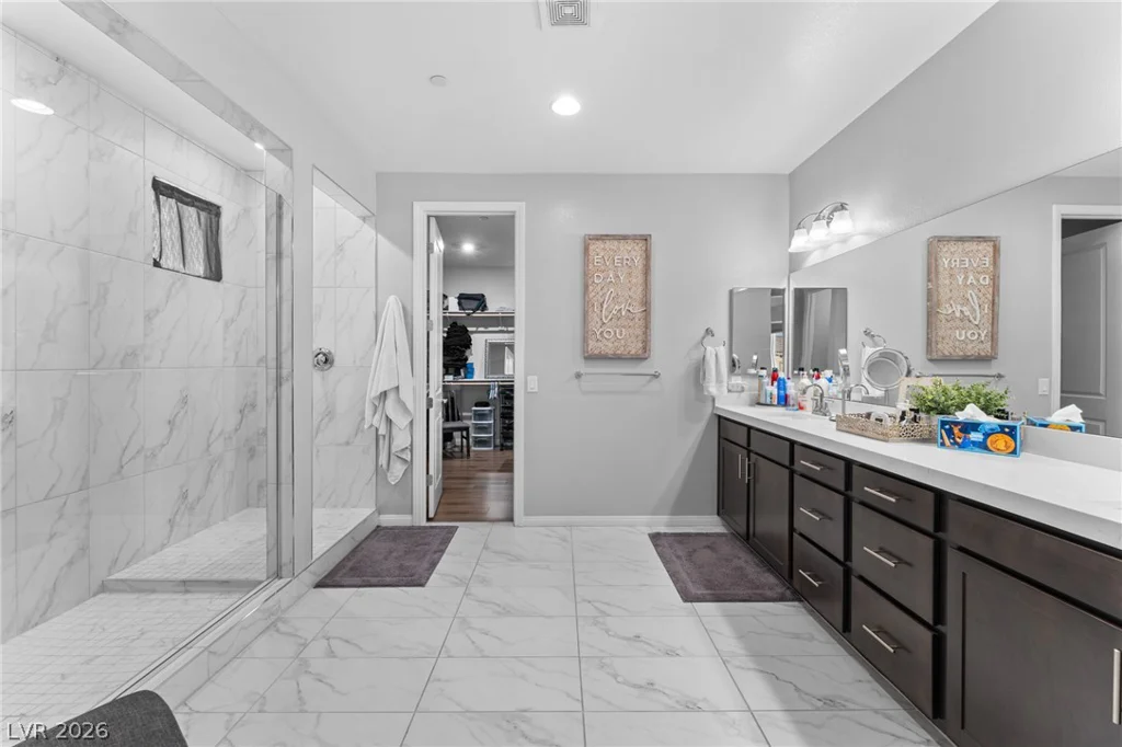 636 Suncrest Peak, Henderson, NV 89011