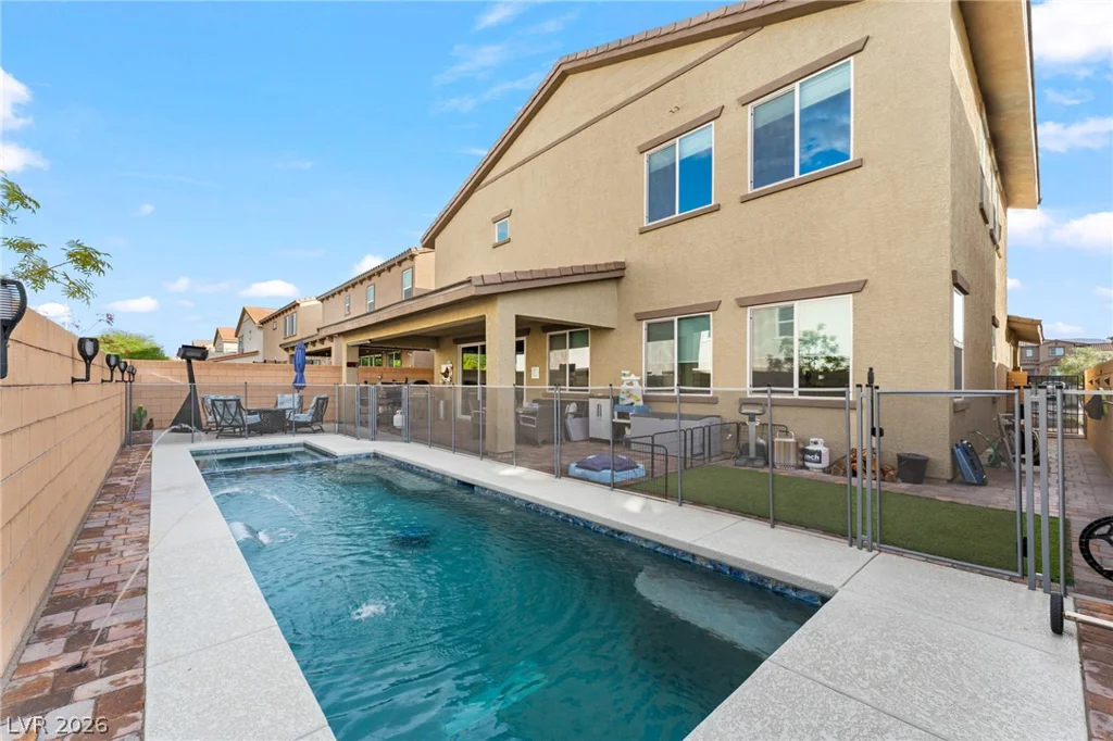 636 Suncrest Peak, Henderson, NV 89011