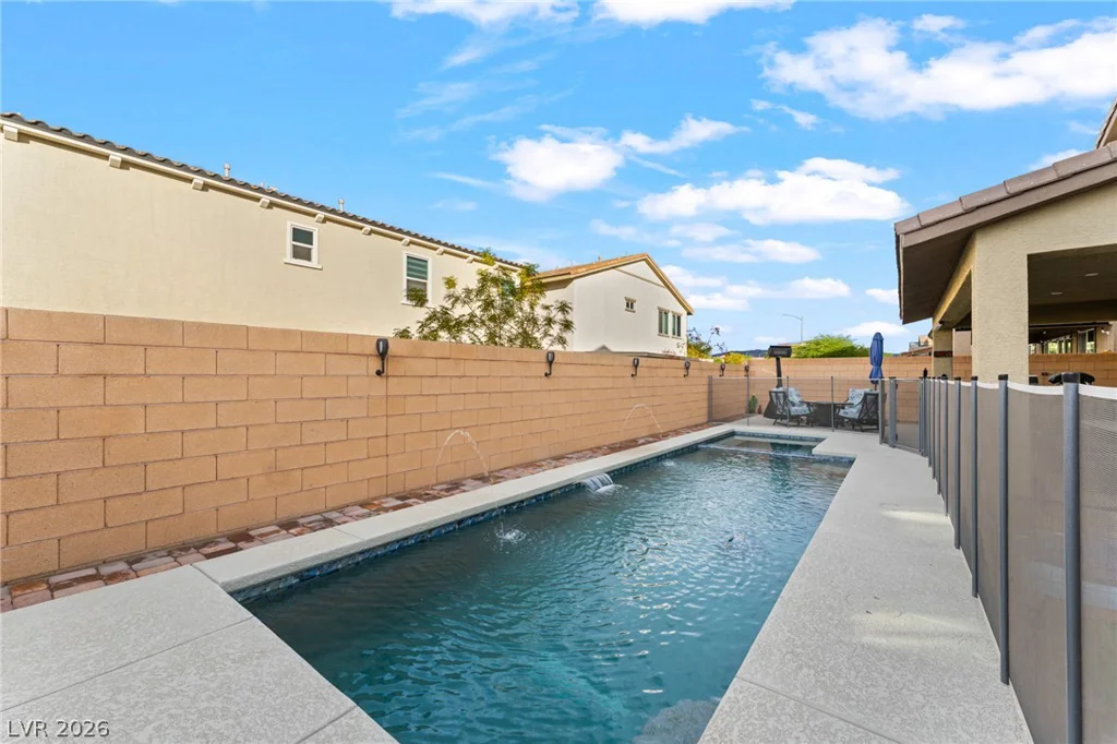 636 Suncrest Peak, Henderson, NV 89011