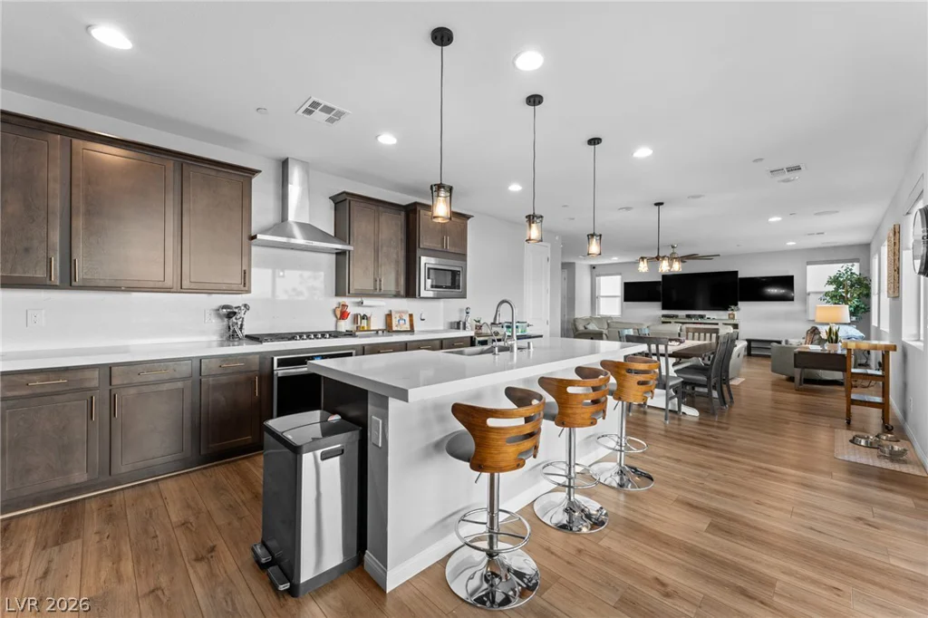 636 Suncrest Peak, Henderson, NV 89011