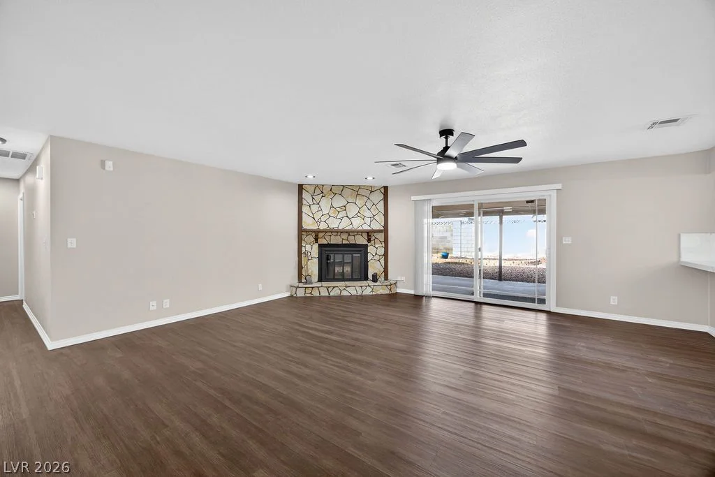 3189 Casanova, Las Vegas, NV 89120
