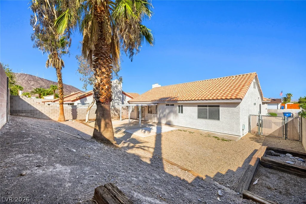 124 Grandview, Henderson, NV 89002