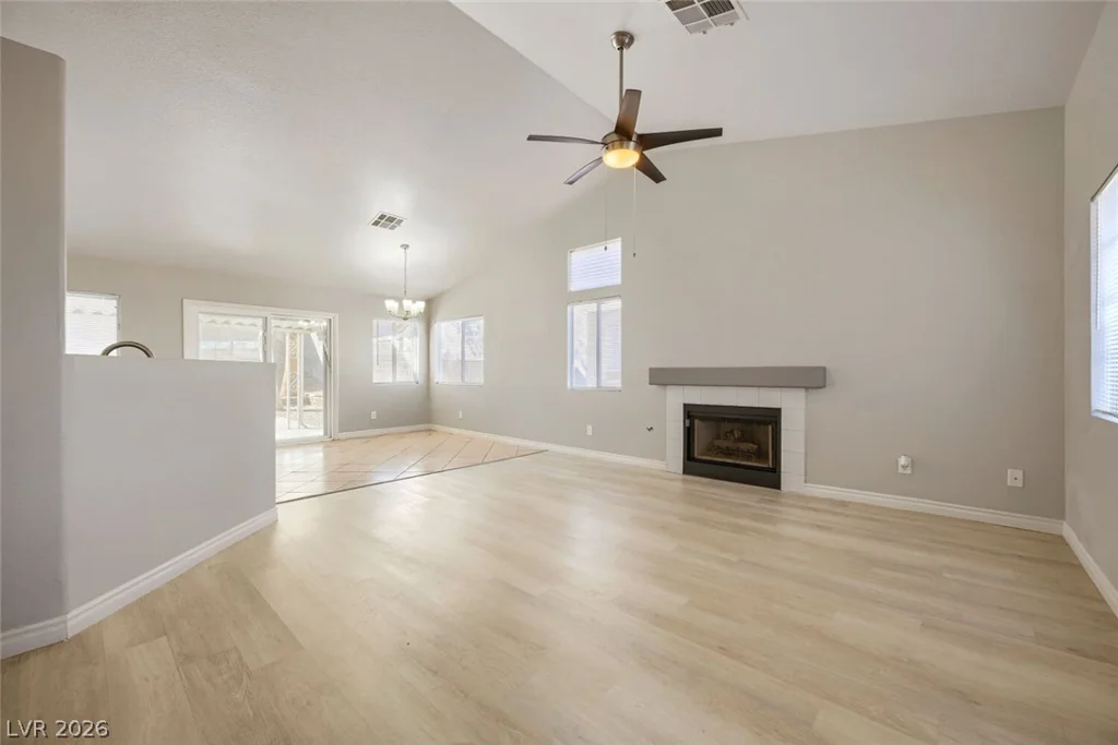 124 Grandview, Henderson, NV 89002