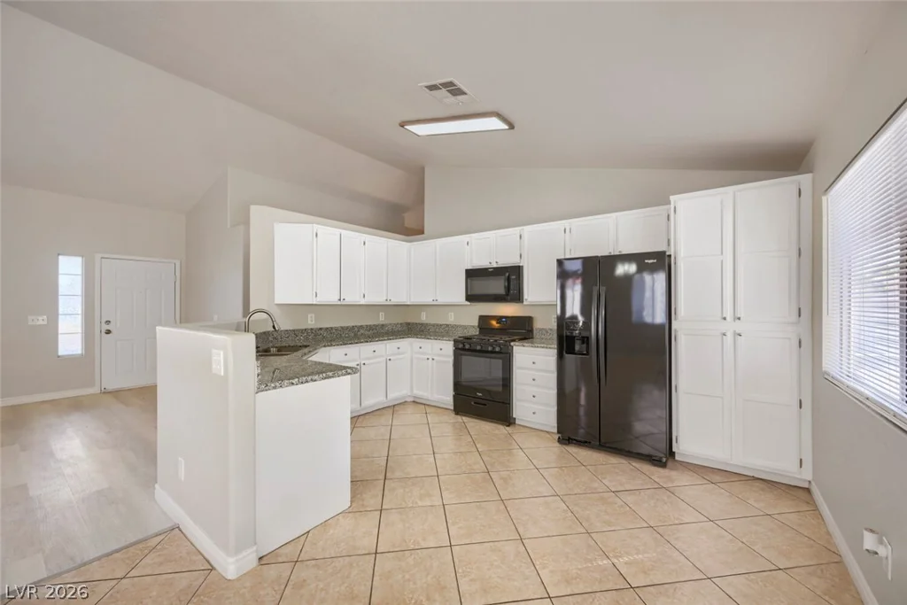 124 Grandview, Henderson, NV 89002