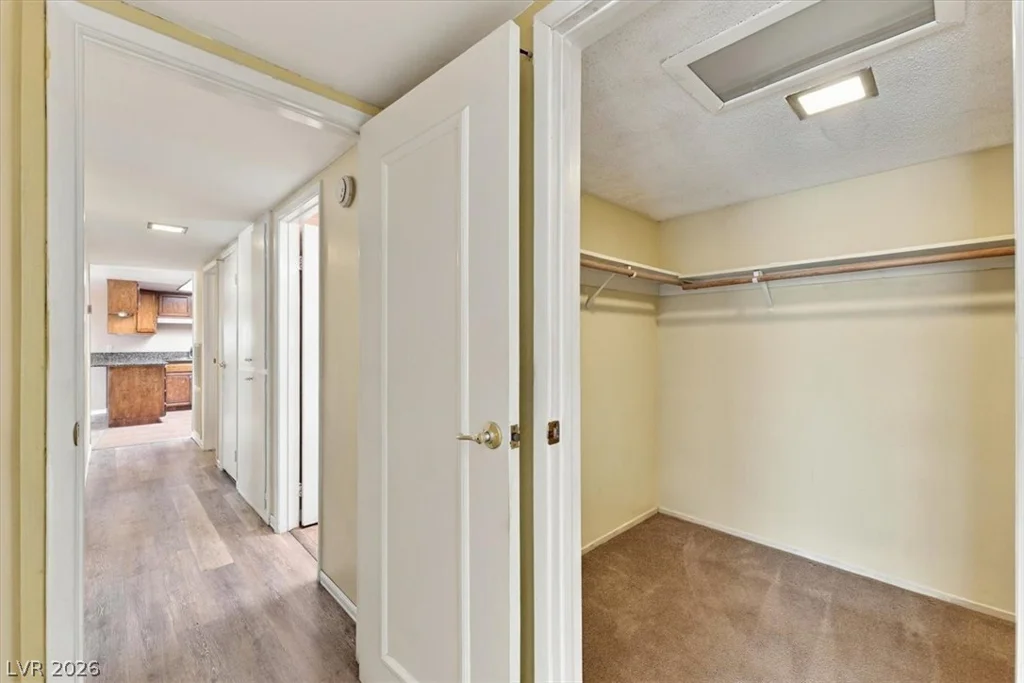 3661 McKinley, Las Vegas, NV 89121