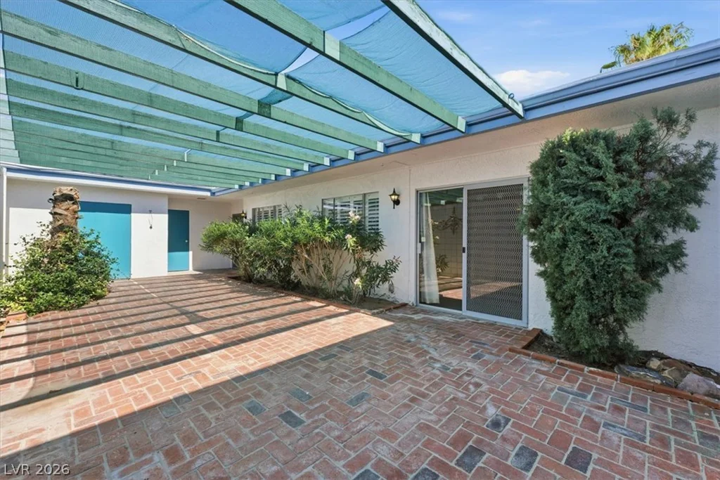 3661 McKinley, Las Vegas, NV 89121