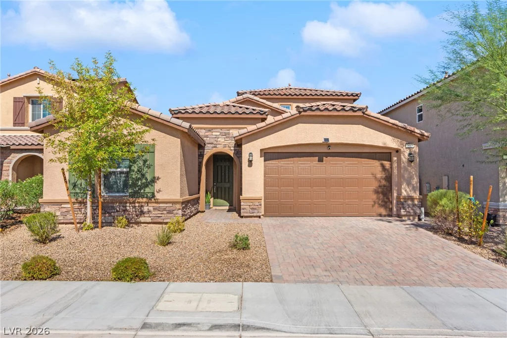 3988 Le Baron, Las Vegas, NV 89141