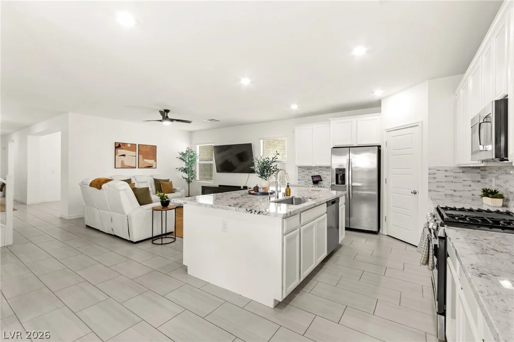 3988 Le Baron, Las Vegas, NV 89141