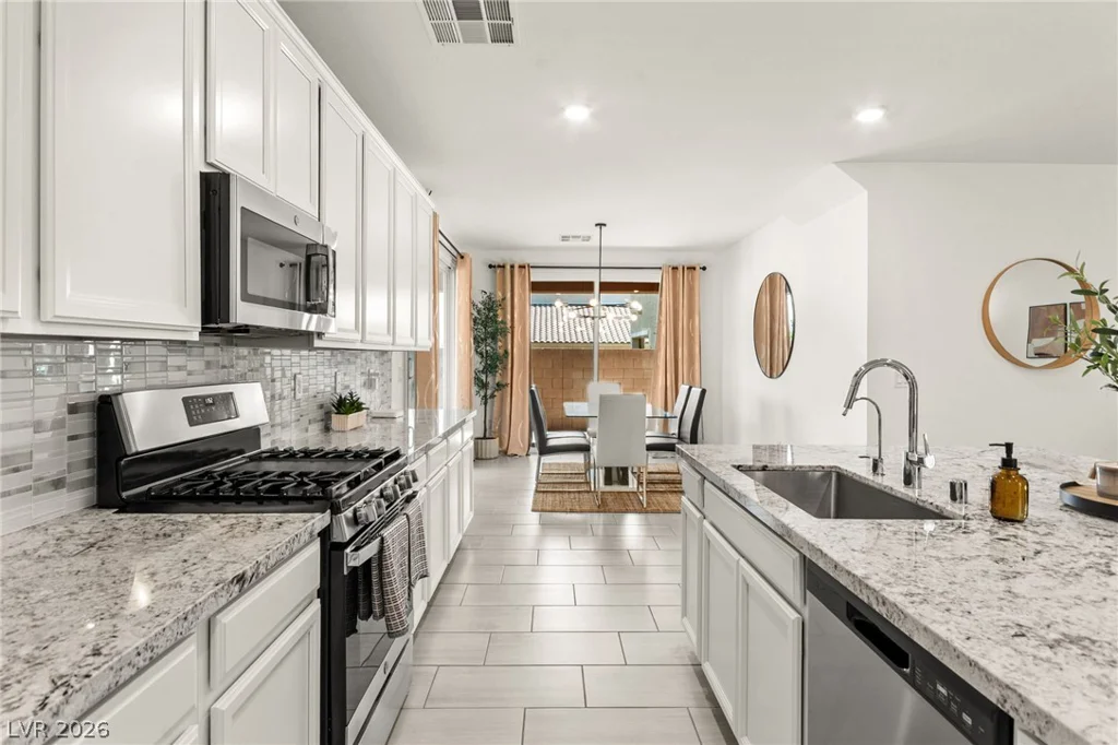 3988 Le Baron, Las Vegas, NV 89141