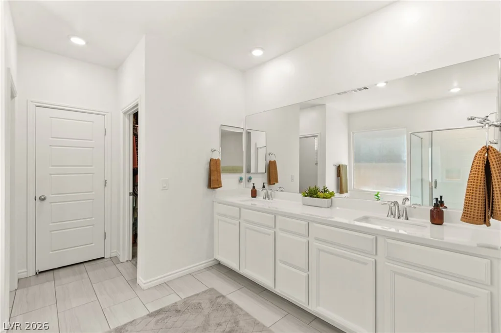 3988 Le Baron, Las Vegas, NV 89141