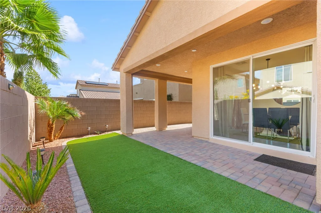 3988 Le Baron, Las Vegas, NV 89141