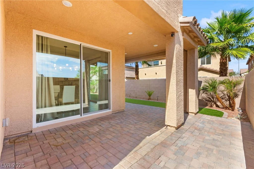 3988 Le Baron, Las Vegas, NV 89141