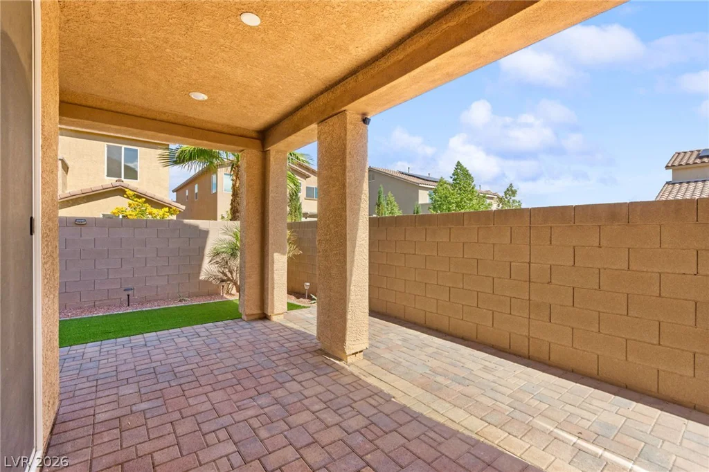 3988 Le Baron, Las Vegas, NV 89141