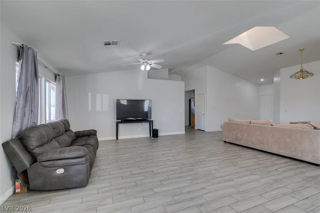 6543 Mahogany Peak, Las Vegas, NV 89110