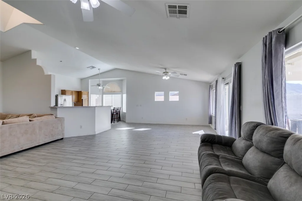 6543 Mahogany Peak, Las Vegas, NV 89110