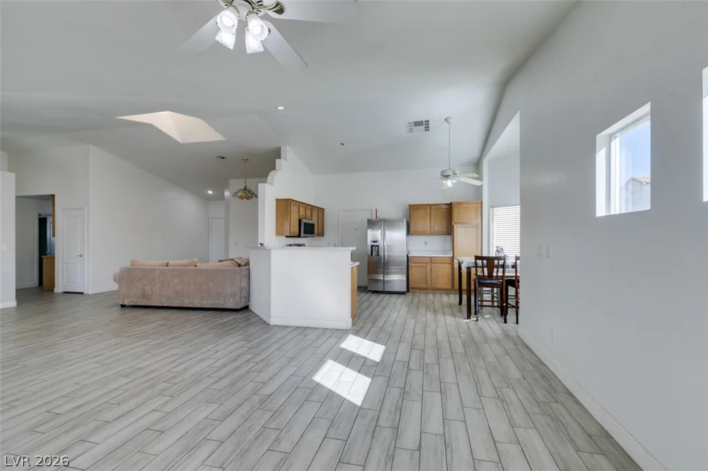 6543 Mahogany Peak, Las Vegas, NV 89110