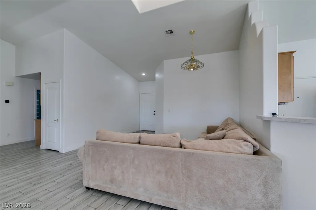 6543 Mahogany Peak, Las Vegas, NV 89110