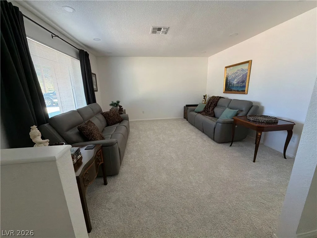 5855 Oakey, Las Vegas, NV 89146