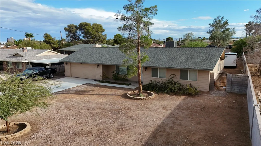 5855 Oakey, Las Vegas, NV 89146