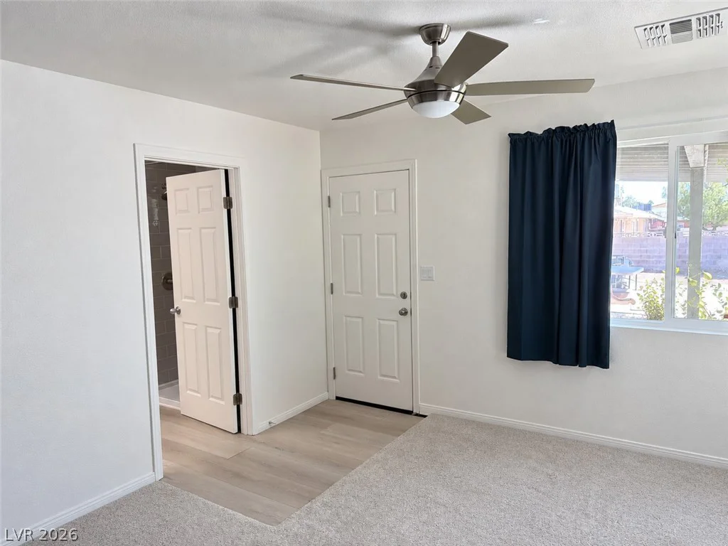 5855 Oakey, Las Vegas, NV 89146