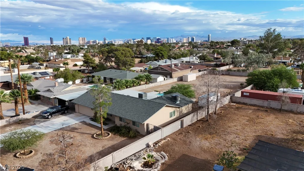 5855 Oakey, Las Vegas, NV 89146
