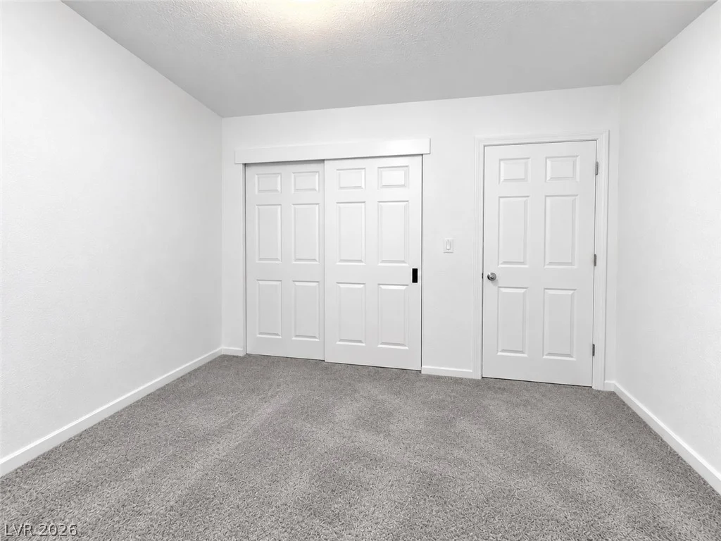 5855 Oakey, Las Vegas, NV 89146