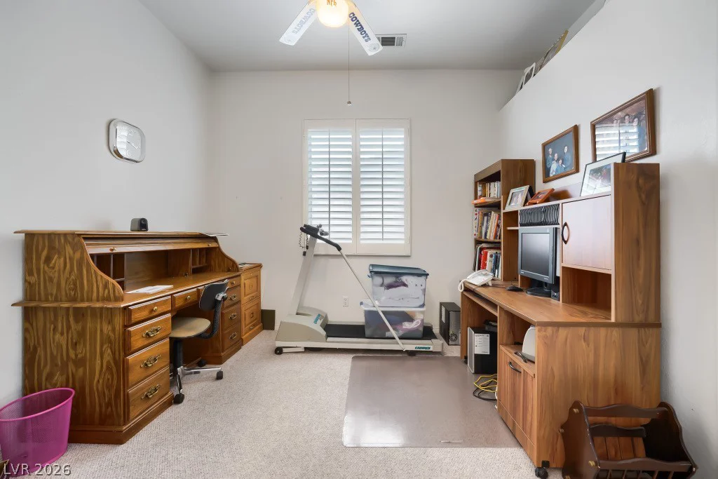 8641 Crest Hill, Las Vegas, NV 89145
