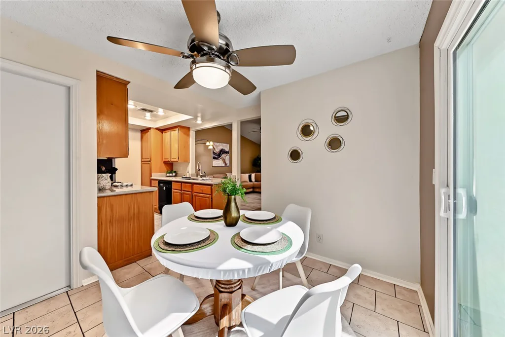 737 Heritage Vista, Henderson, NV 89015