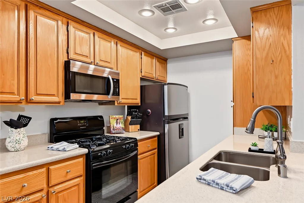 737 Heritage Vista, Henderson, NV 89015